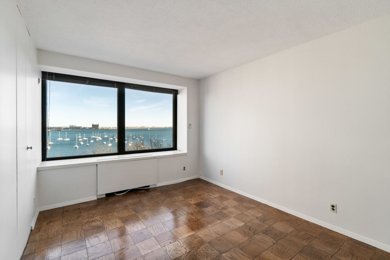 65 East India Row, Waterfront