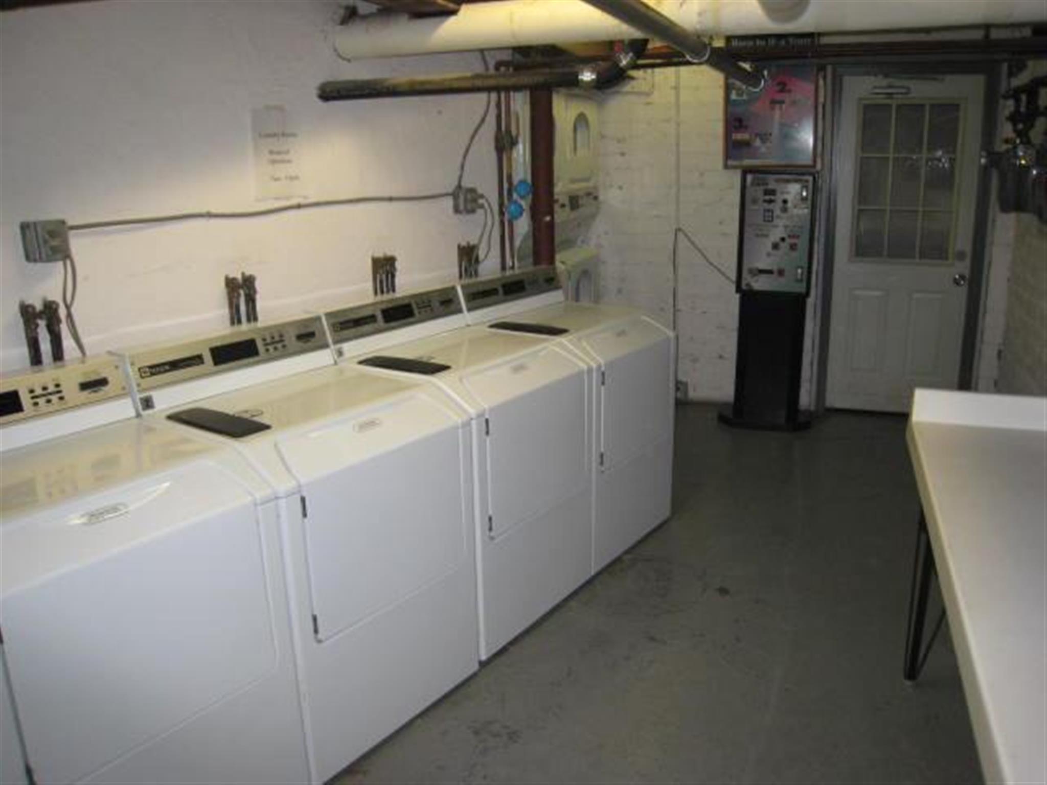 119 College Ave, Davis Square