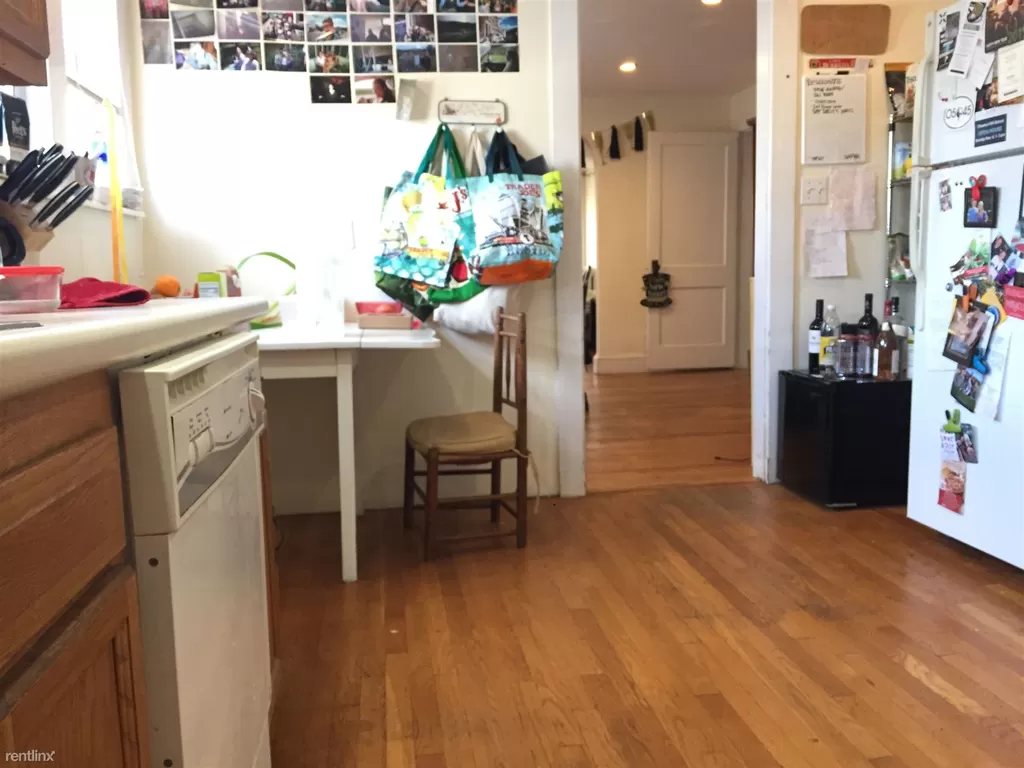 119 Lanark Rd, Brighton