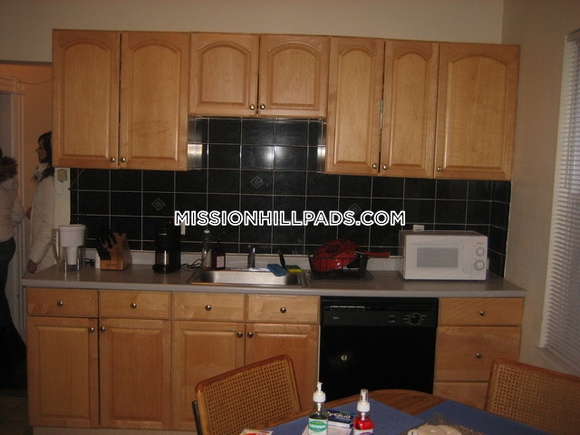 34 Darling St, Mission Hill