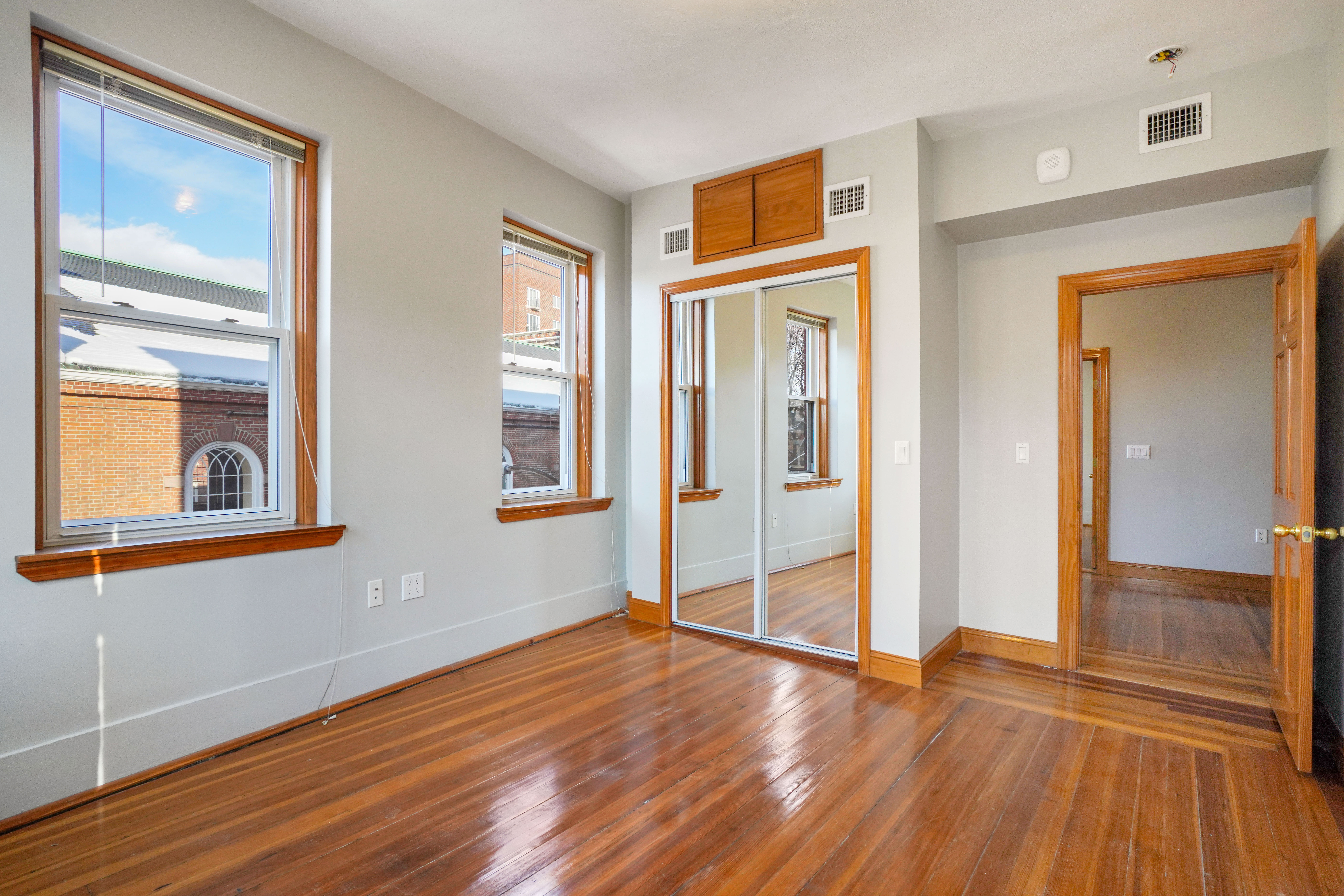 391 Hanover St, North End