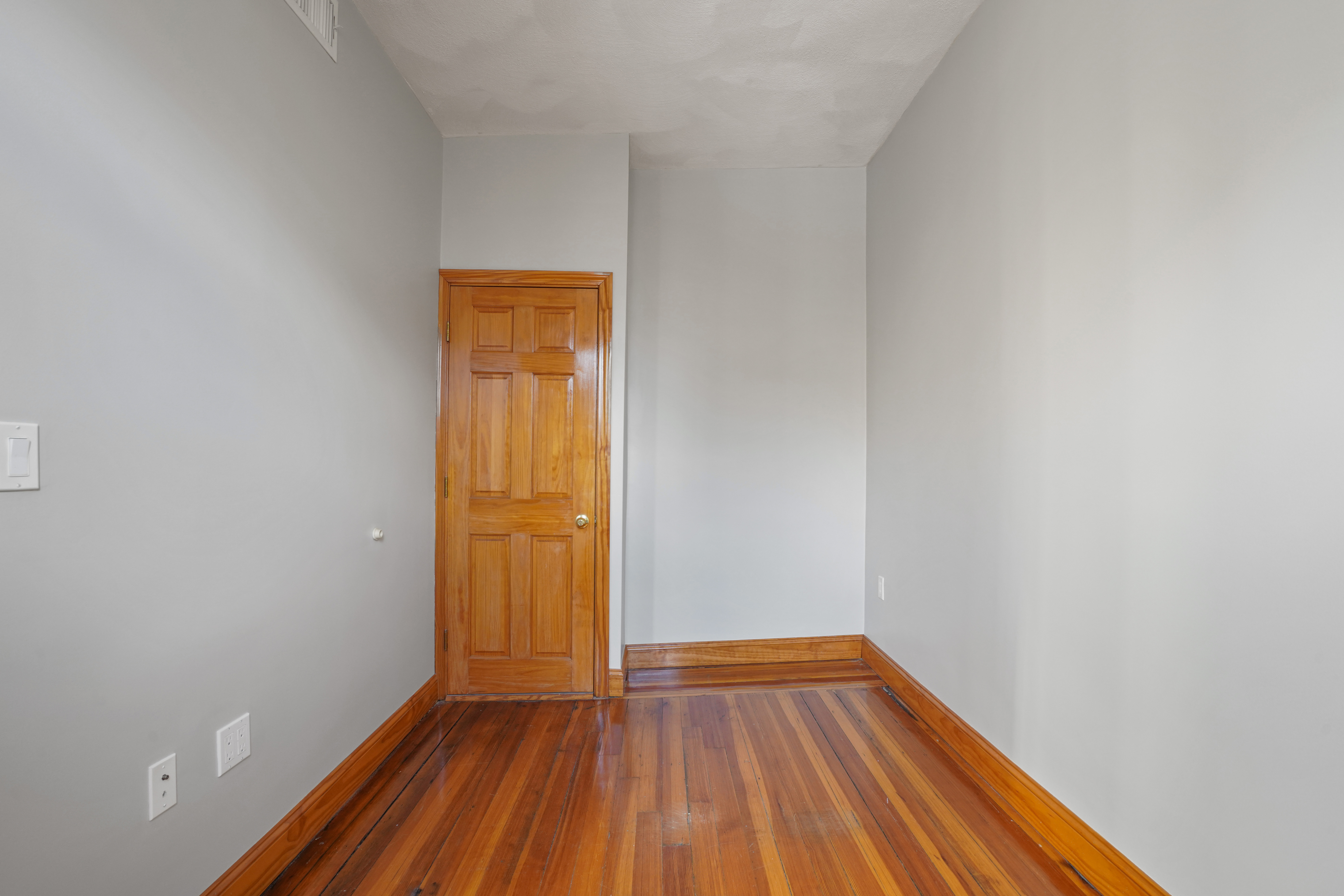 391 Hanover St, North End