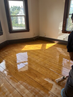 522 Watertown St, Nonantum