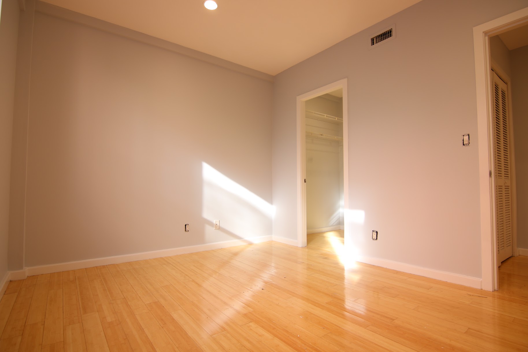 1661 Washington St, South End