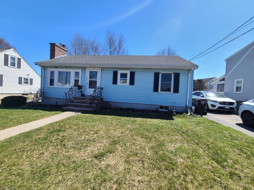 15 Jensen Rd, Watertown