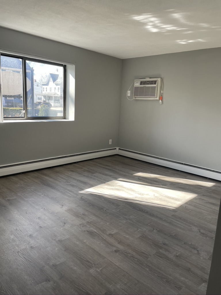 245 Main St, Watertown