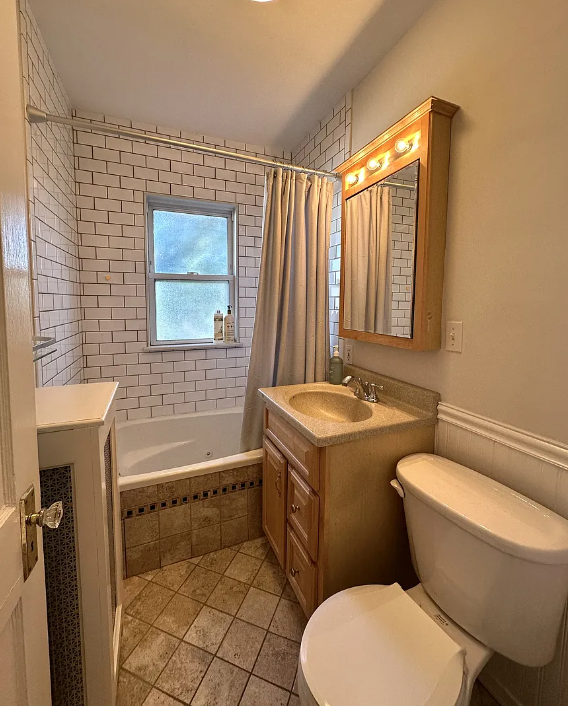 27 Thelma Rd, Dorchester