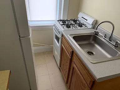 60 Woodstock Ave, Brighton