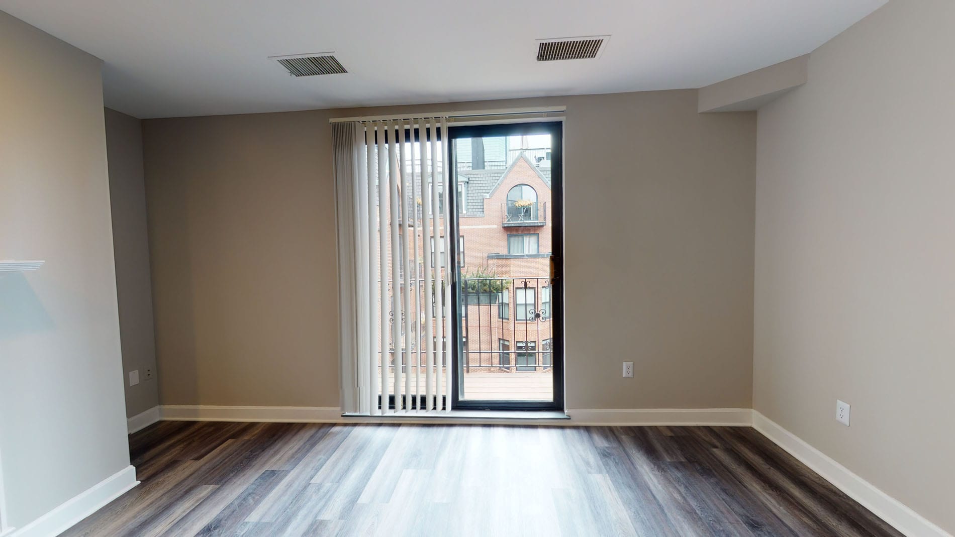 7 Harcourt St, Back Bay