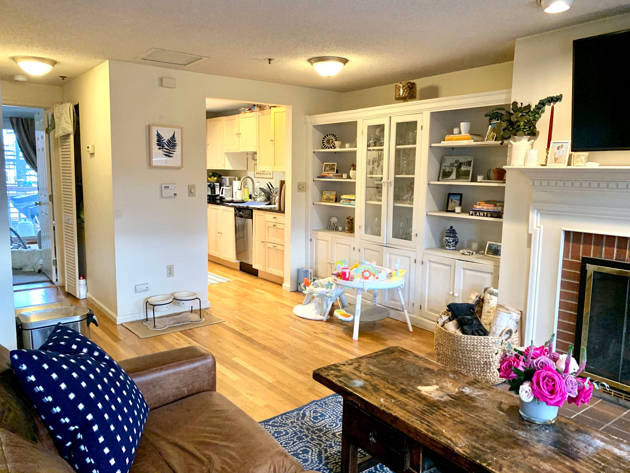 19 Main, Charlestown