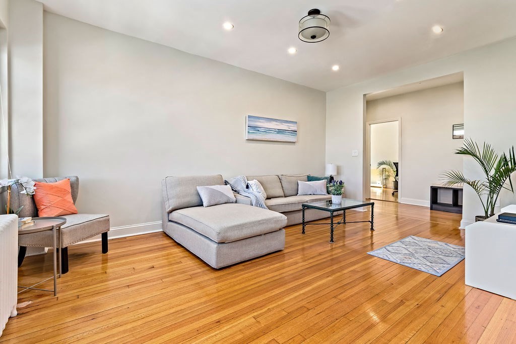 8 Chiswick Rd, Brighton