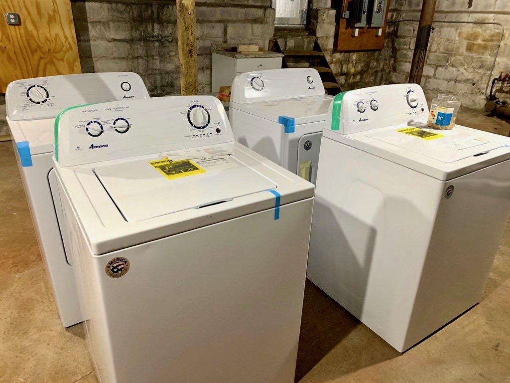 8 Granfield Ave, Roslindale