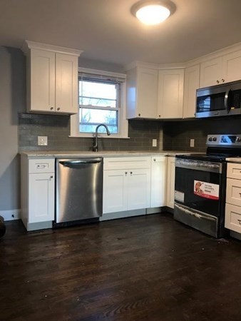 8 Hardwick Ter, Brighton