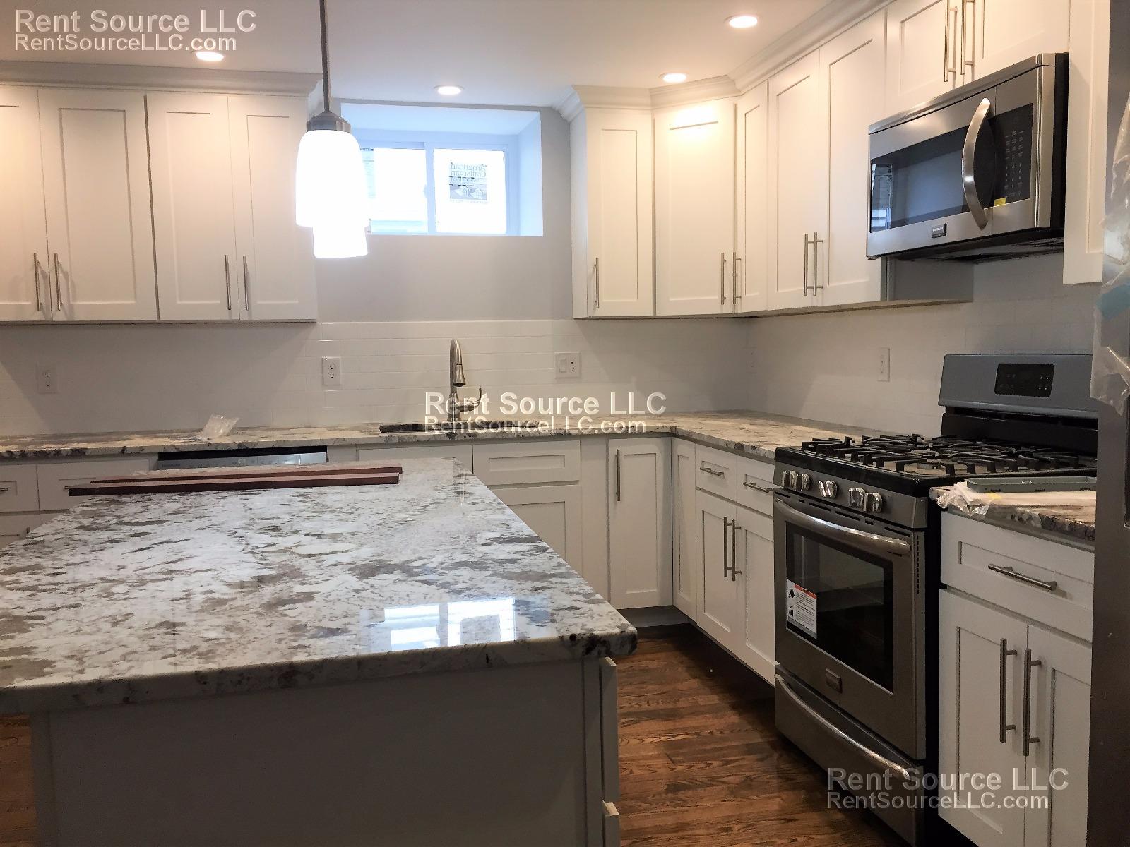 8 Parker St, Charlestown