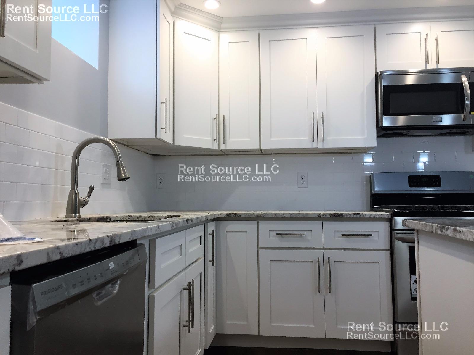 8 Parker St, Charlestown