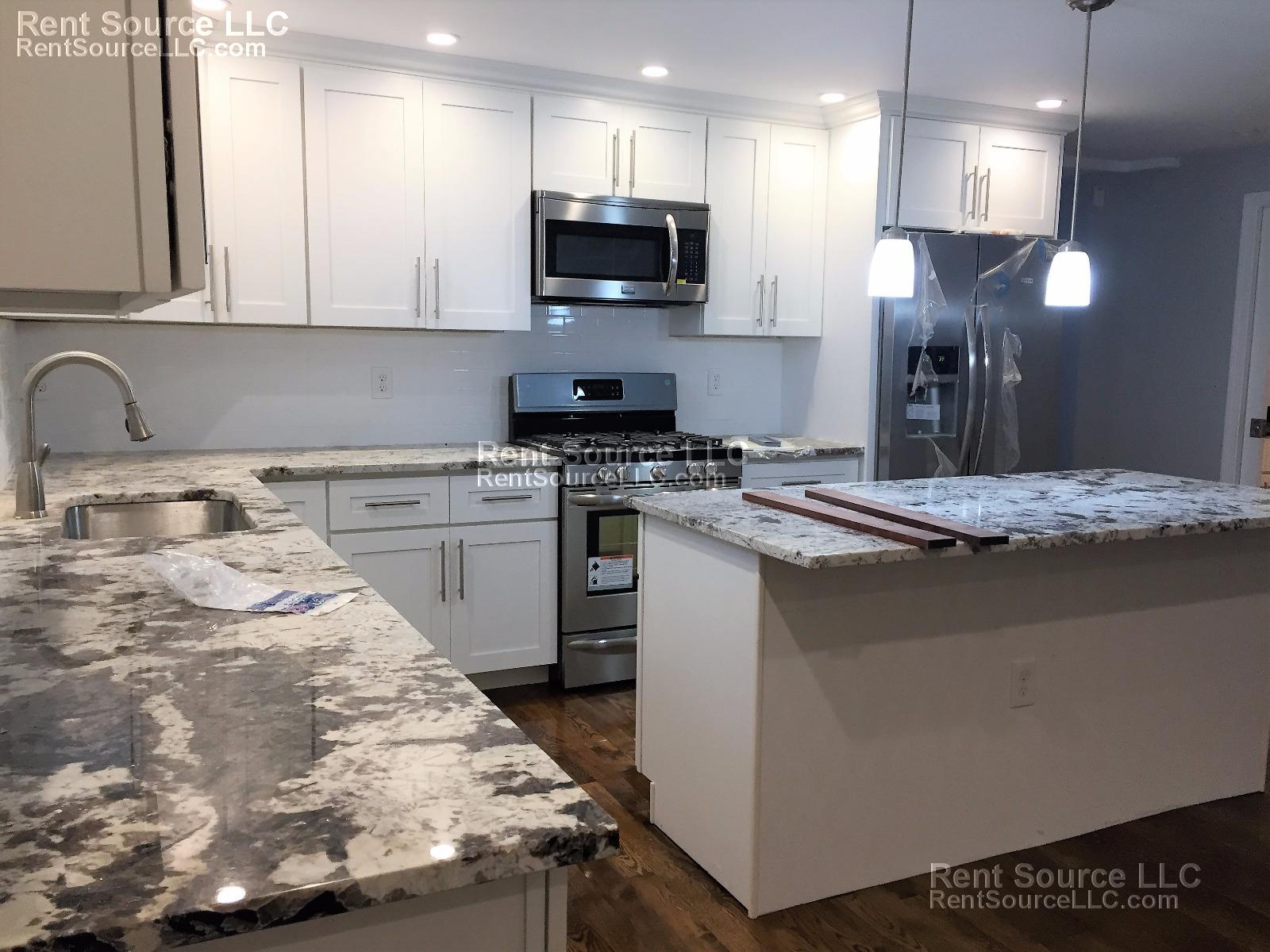 8 Parker St, Charlestown