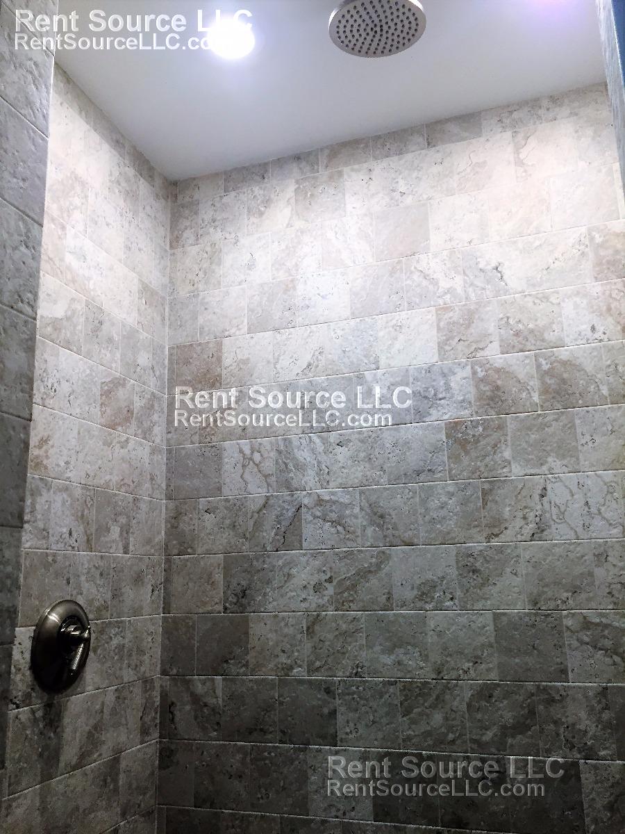 8 Parker St, Charlestown