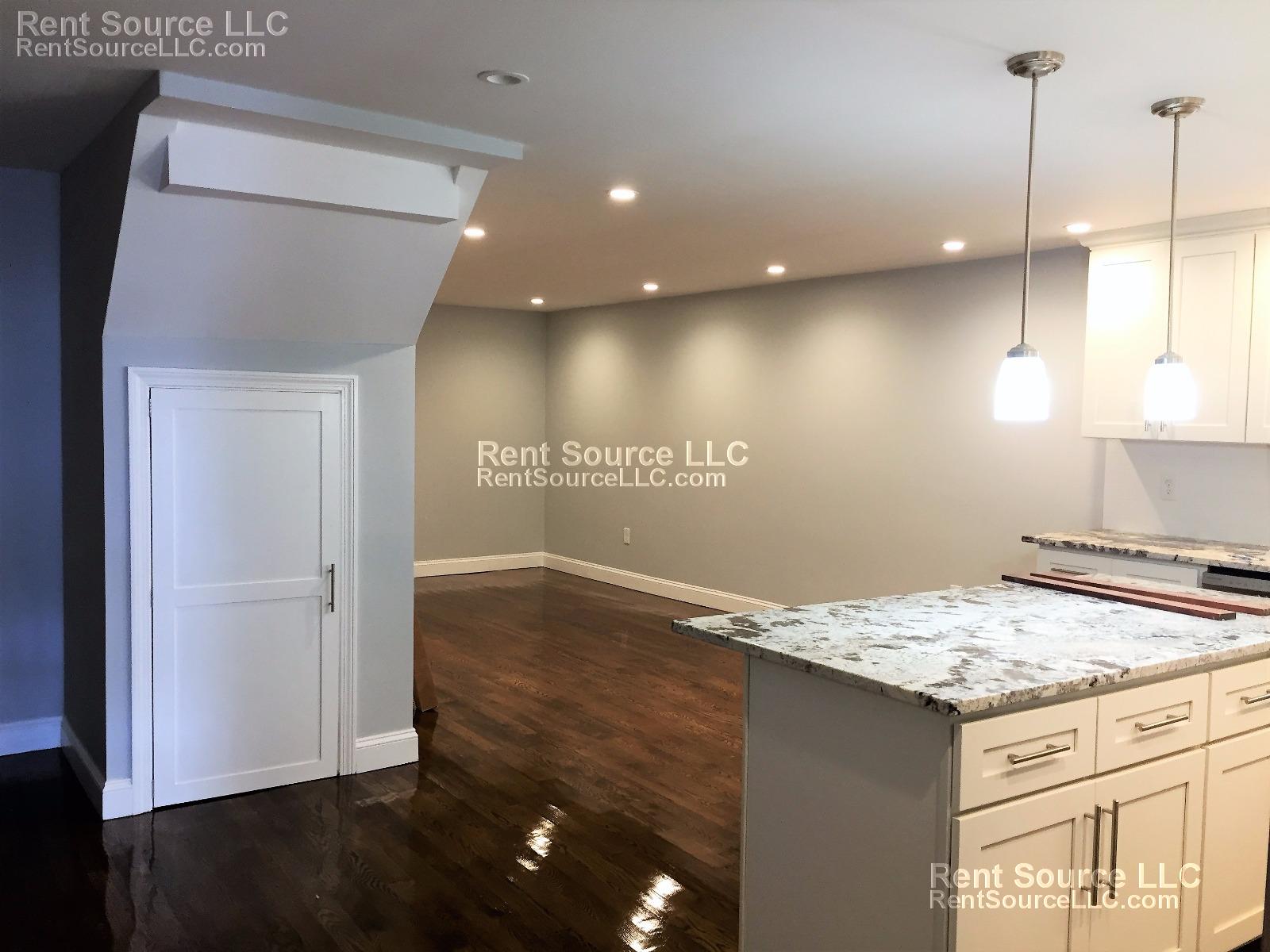 8 Parker St, Charlestown