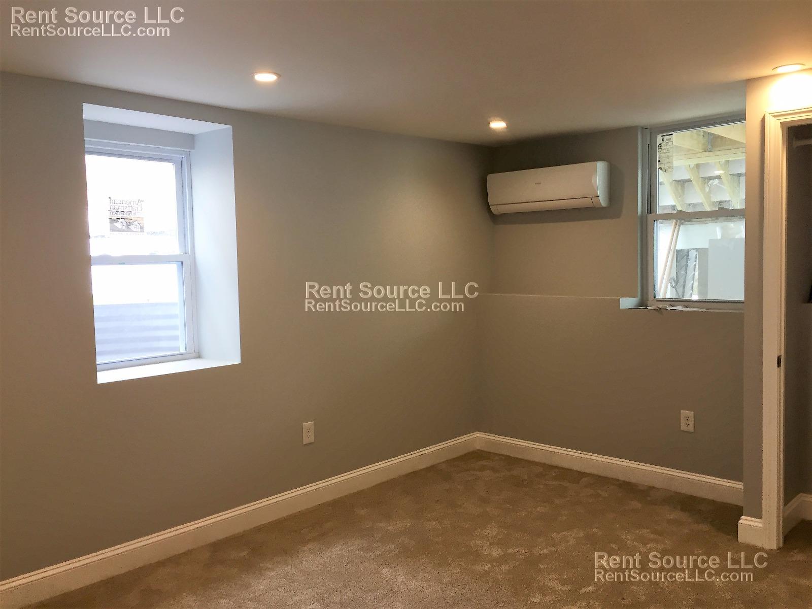 8 Parker St, Charlestown