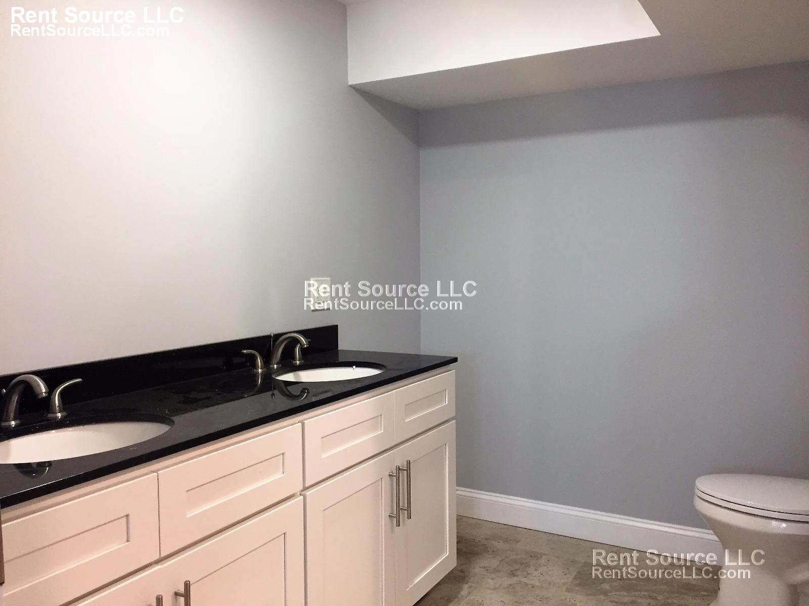 8 Parker St, Charlestown