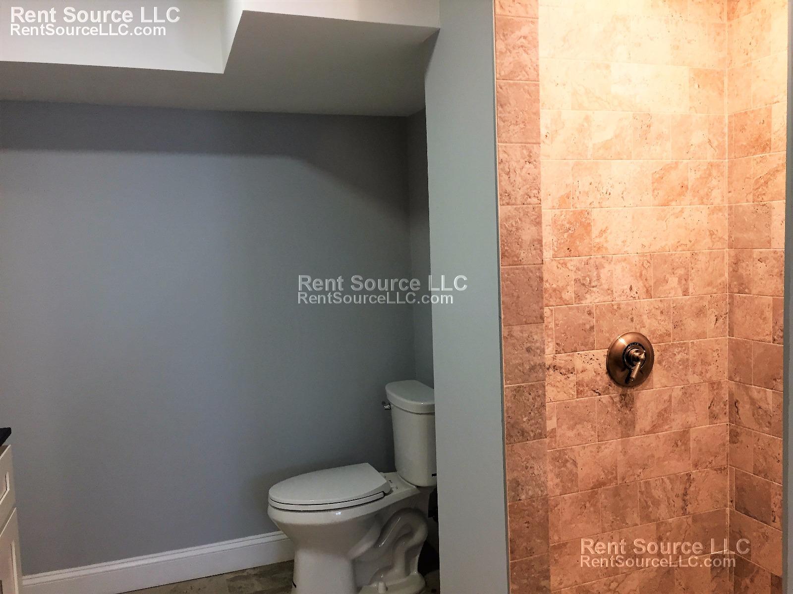 8 Parker St, Charlestown