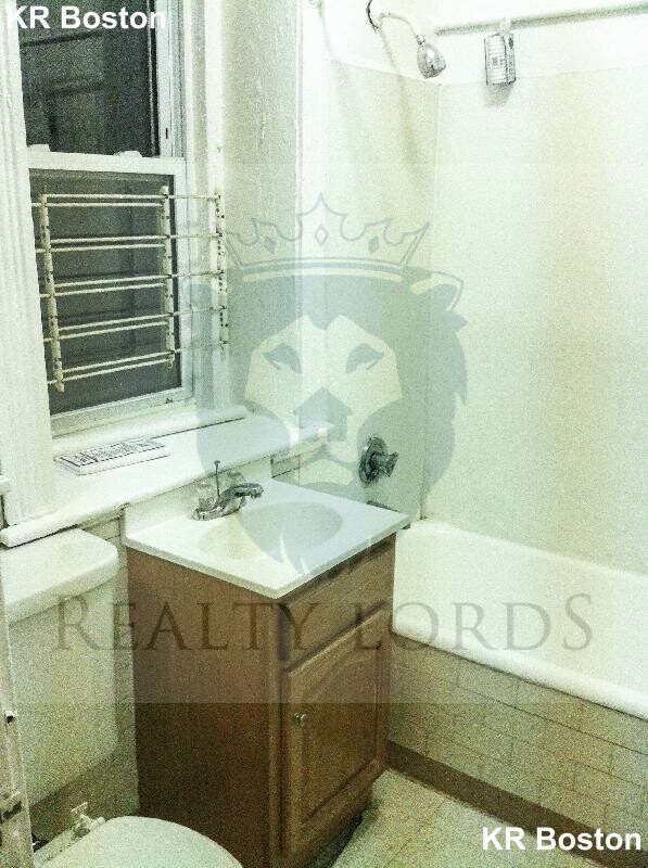 8 Vinal St, Brighton