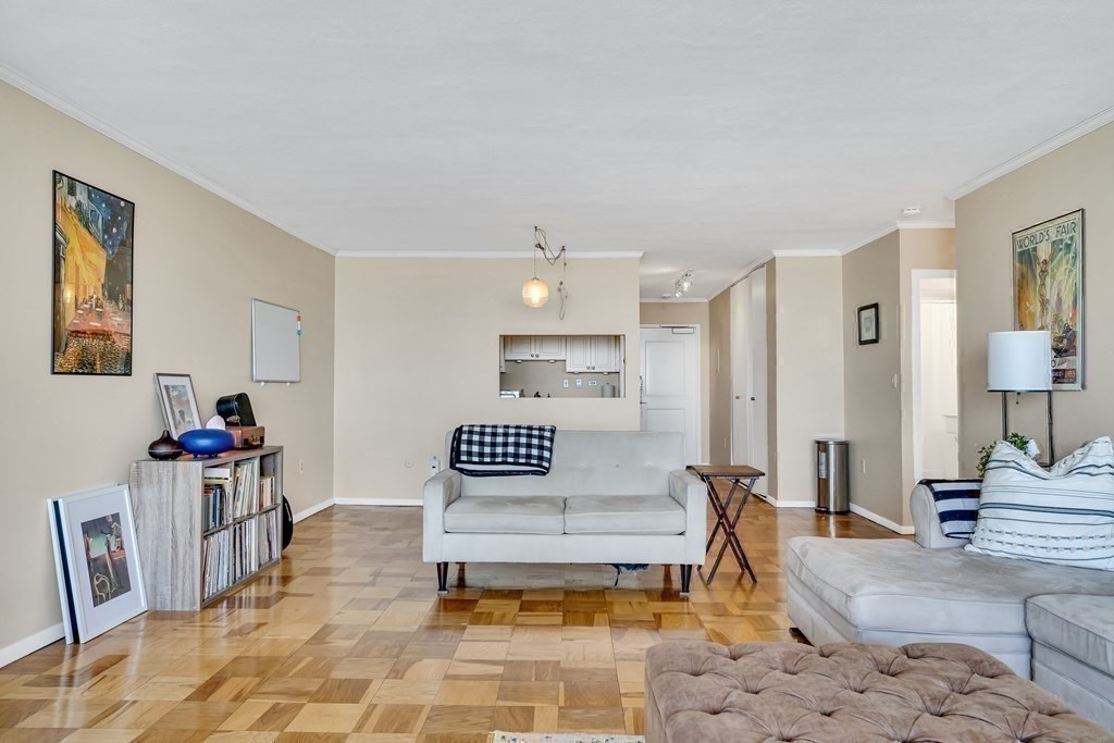 8 8 Whittier Pl, East Boston