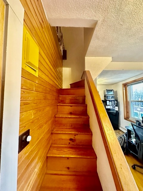 435 Hanover, North End