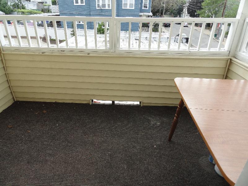 38 Bond St, Winter Hill