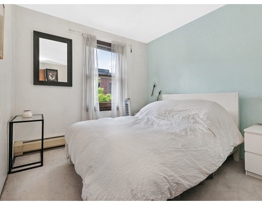 25 Wabon St, Dorchester