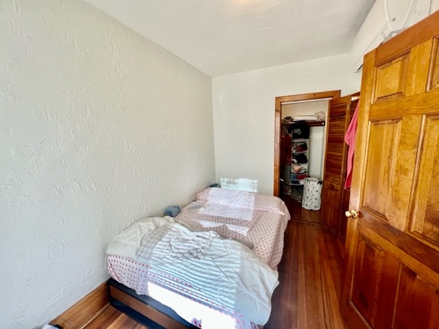 4 Garden Court St, North End