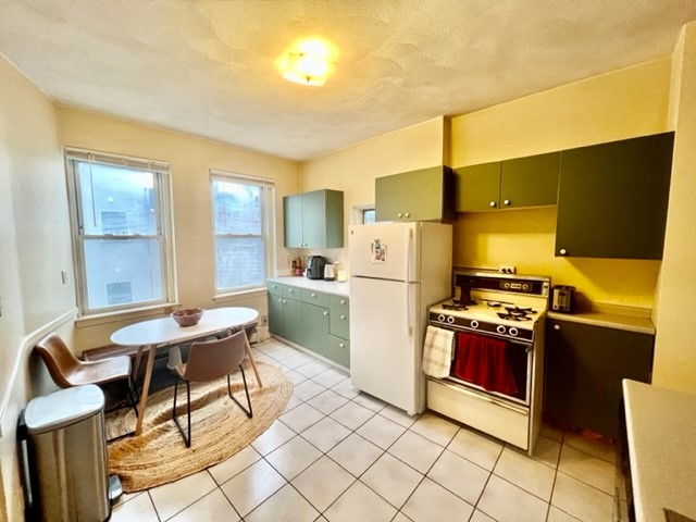 4 Baldwin Pl, North End