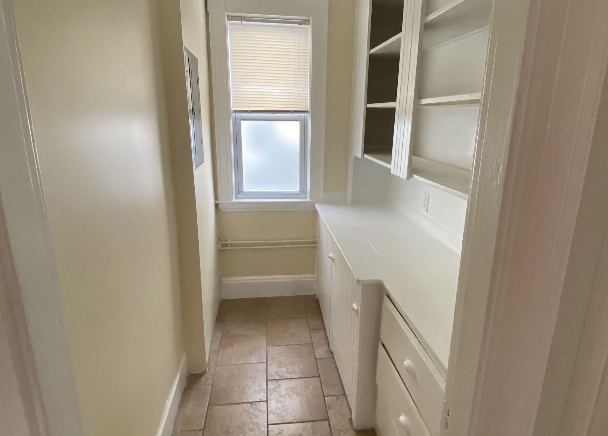 28 Belknap St, Teele Square