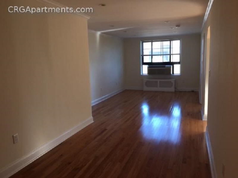 60 Brattle St, West Cambridge