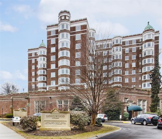 20 Chapel St, Longwood