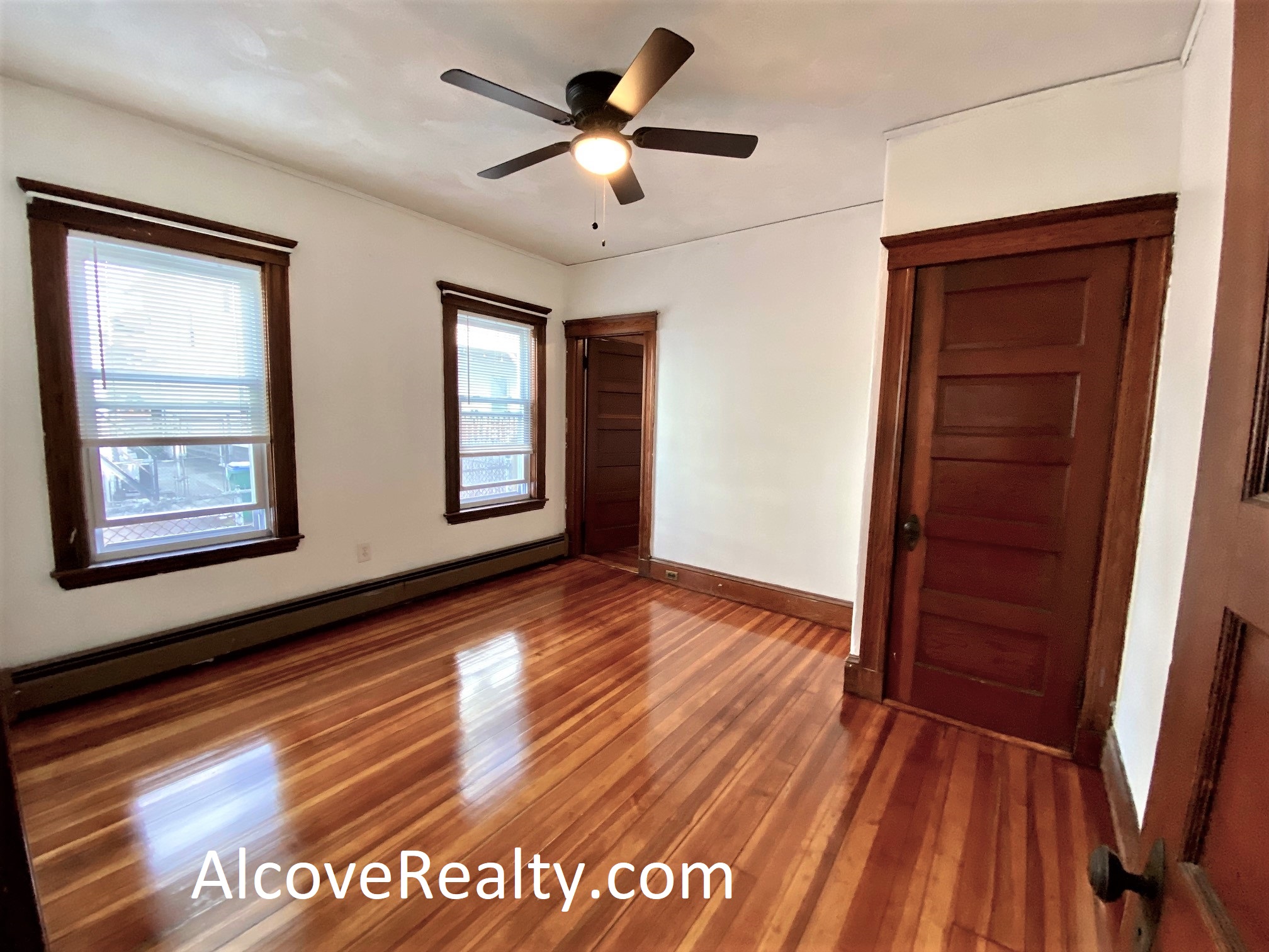 10 Bowdoin St, Medford