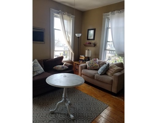 341 Cambridge St, East Cambridge