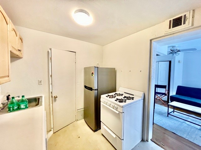 20 Stillman St, North End