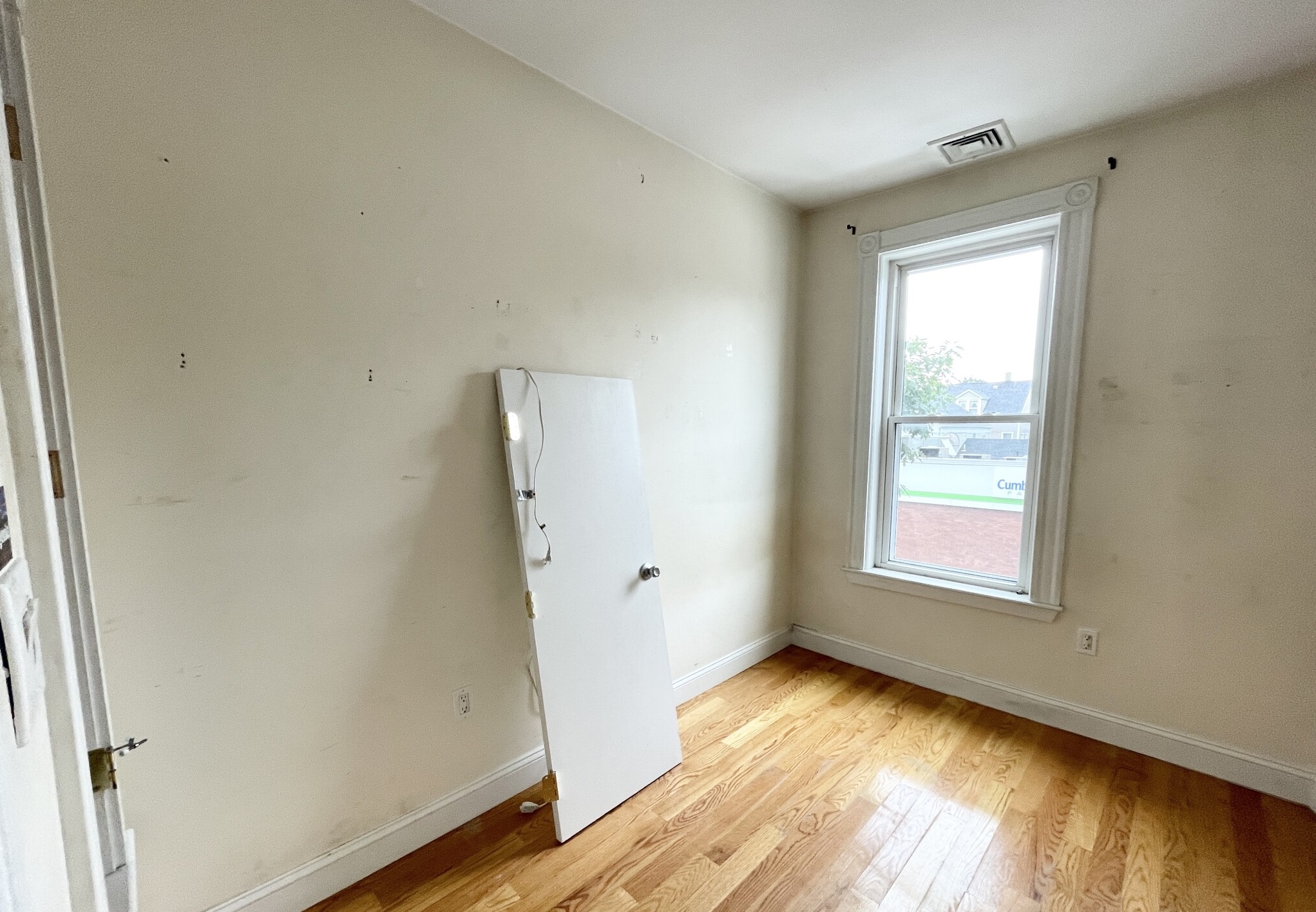 98 L St, South Boston