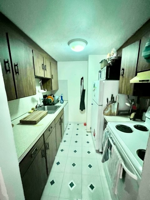 386 Commercial St, North End