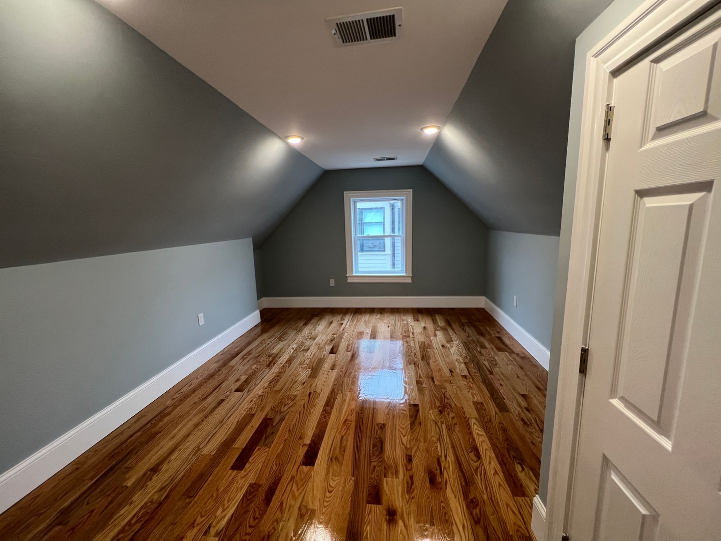 158 Morrison Ave, Davis Square