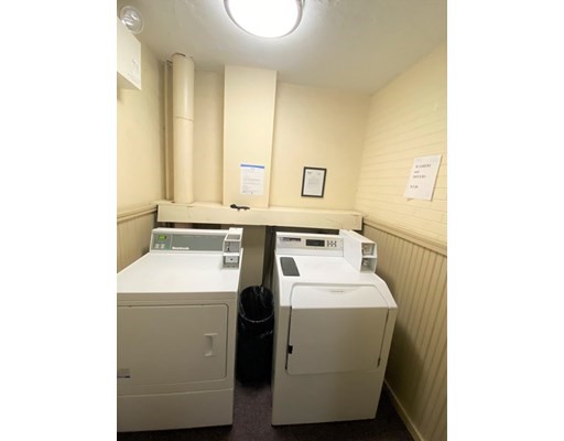 745 6th St, South Boston