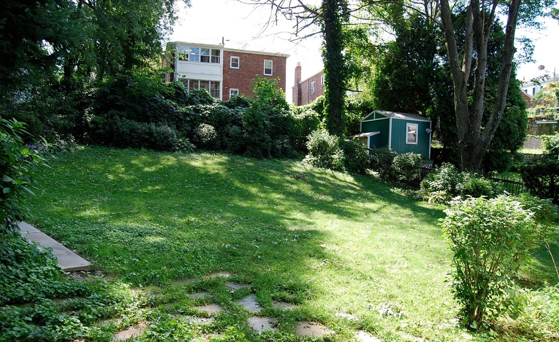 93 95 Undine, Brighton