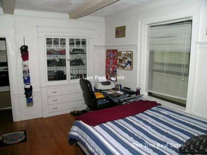 1474 Commonwealth Ave, Brighton