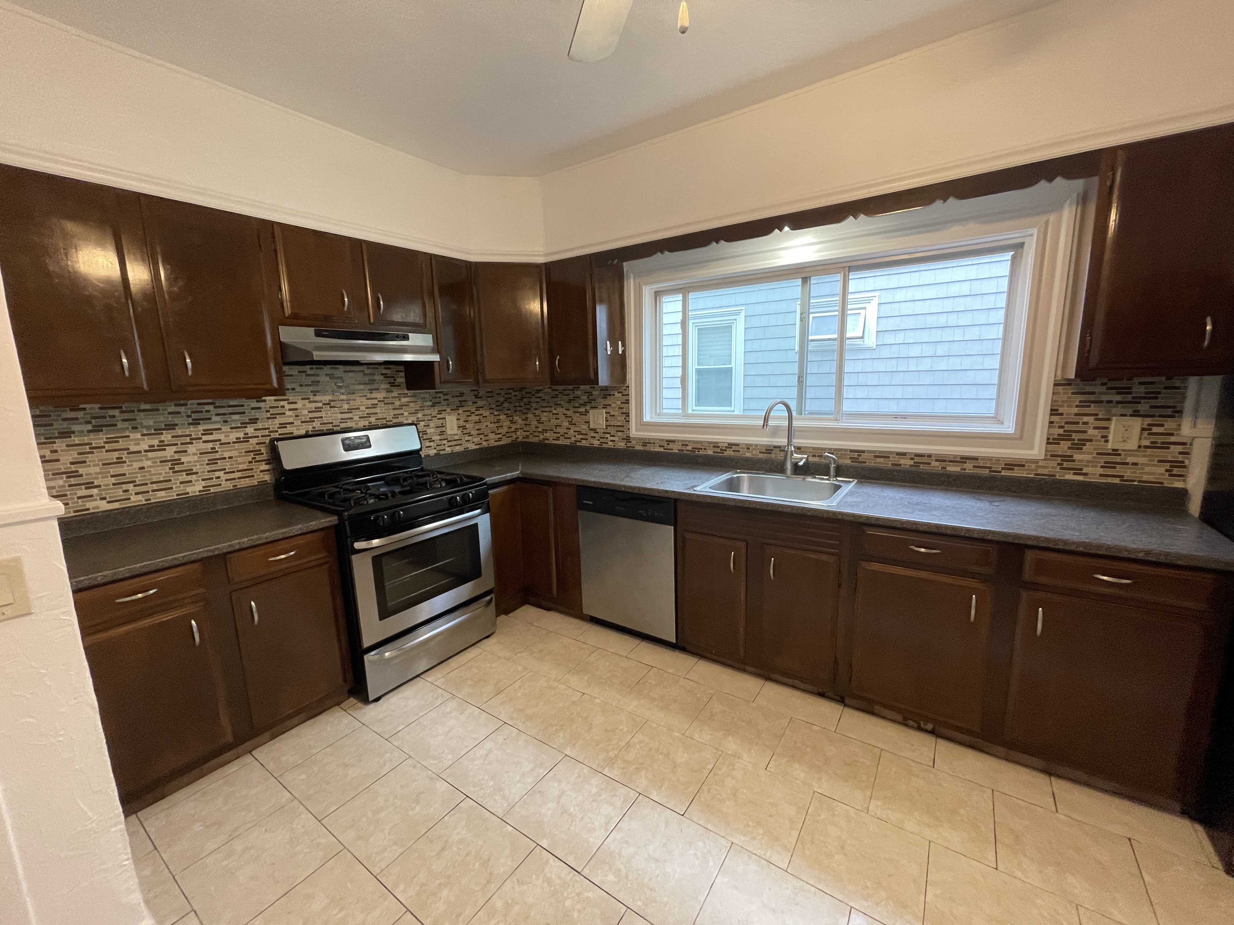 293 Boston Ave, Tufts University