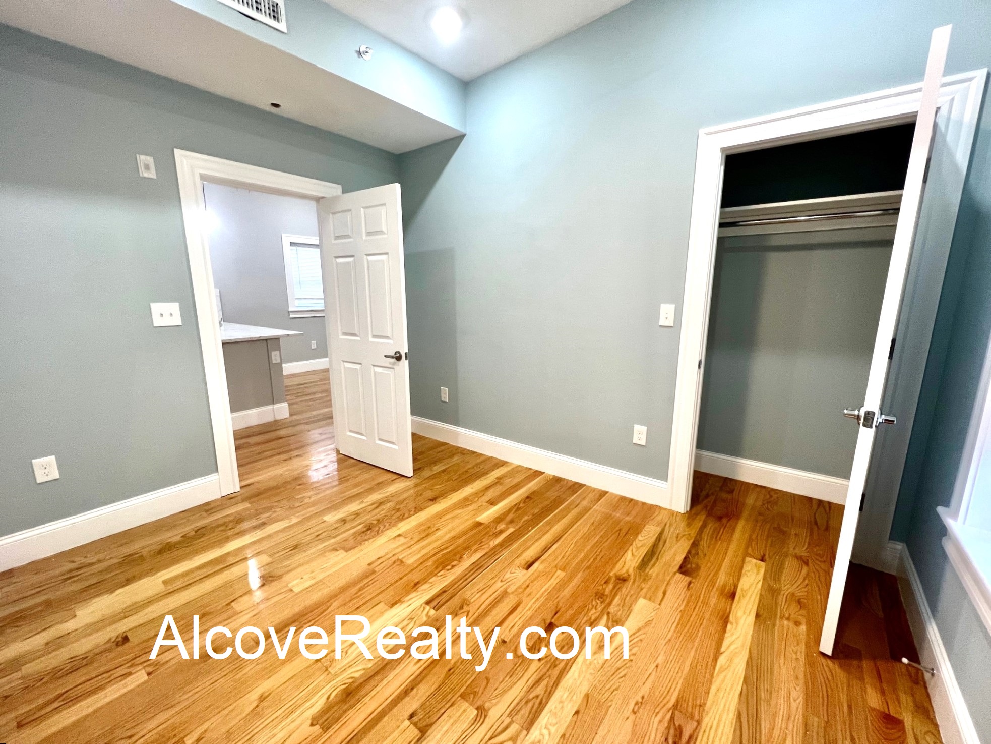 15 Harold St, Inman Square