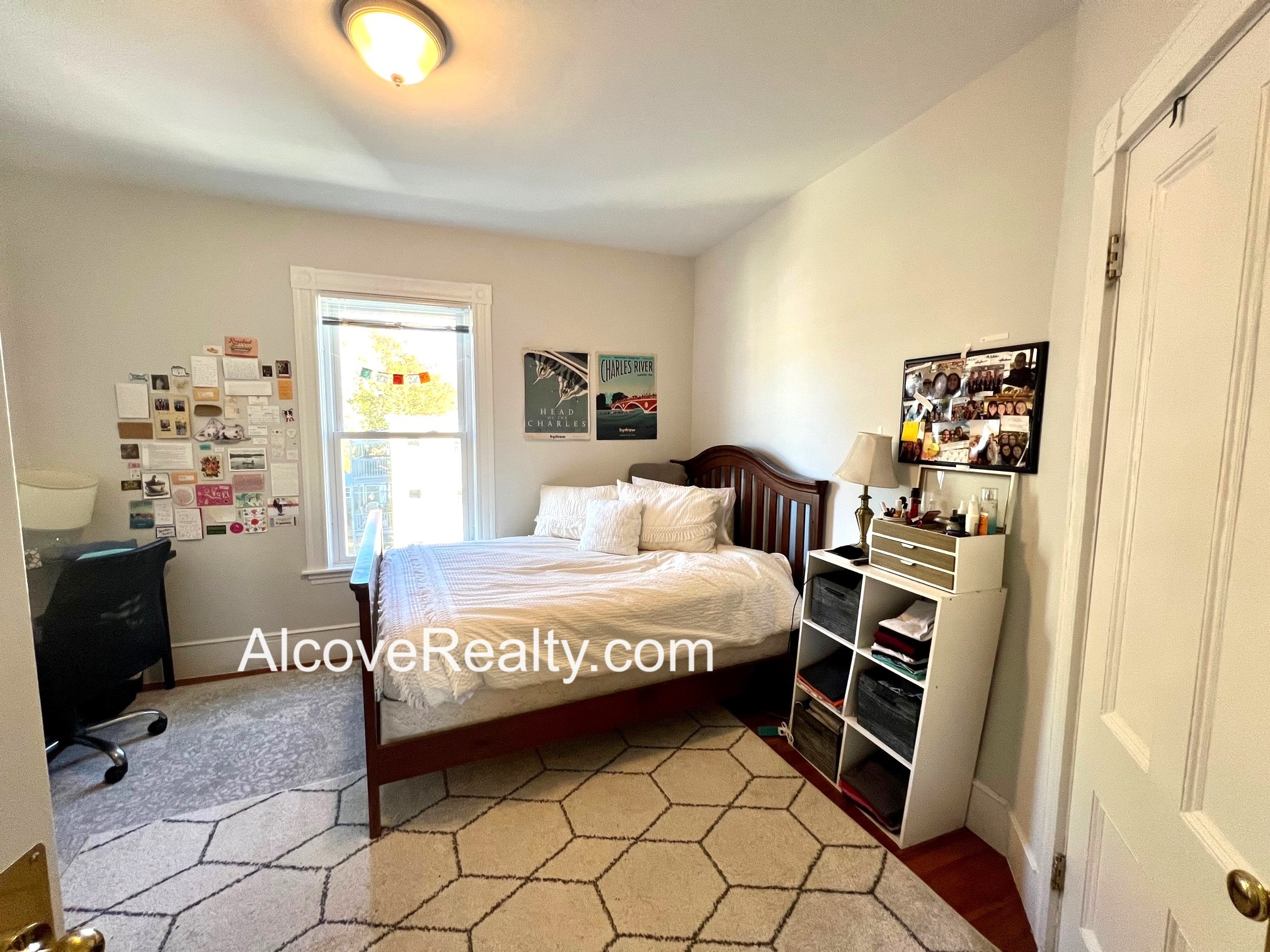 69 Davis Sq, Davis Square