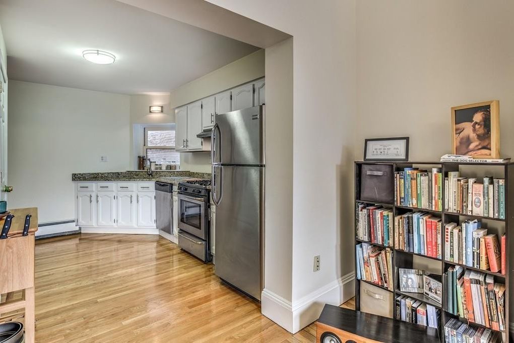 198 Saint Botolph St, Back Bay