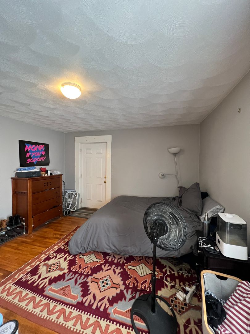 639 Somerville Ave, Porter Square