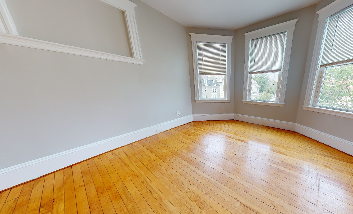 12 Pleasant St, Central Square